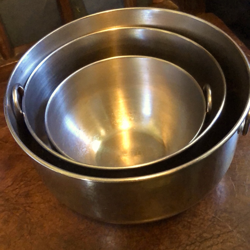 Stainless steel bowls set of three